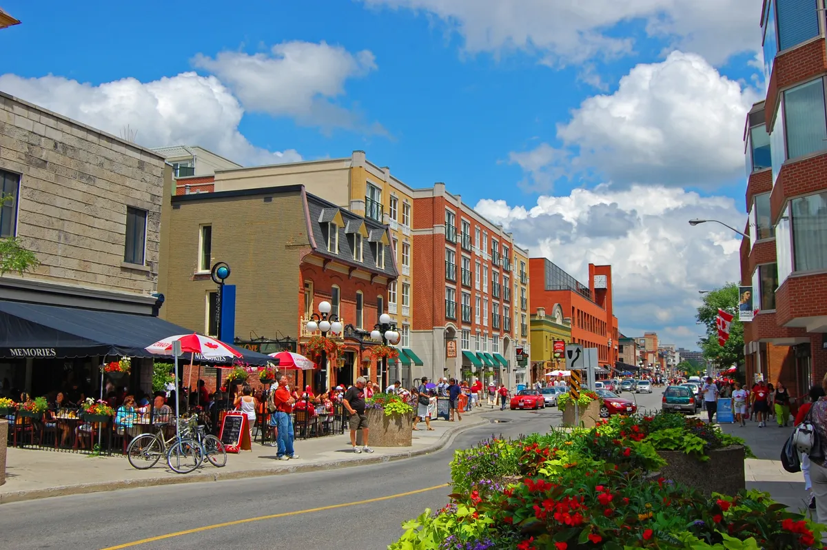 ផ្សារបាយវើត (Byward Market)