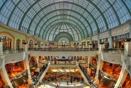 ផ្សារទំនើបអេមីរ៉េត (Emirate Mall)
