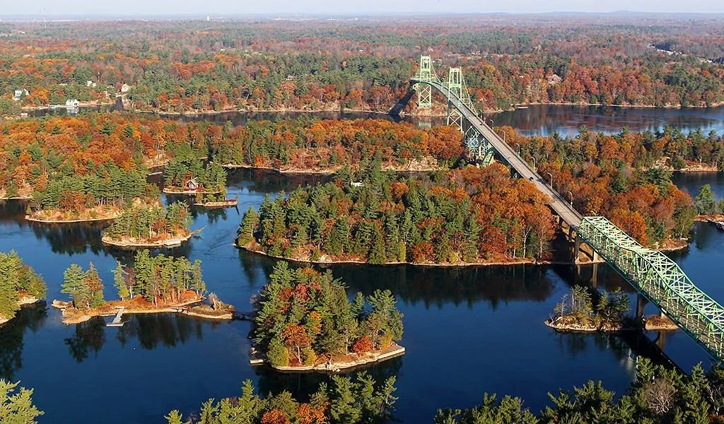 thousand-islands-bridge