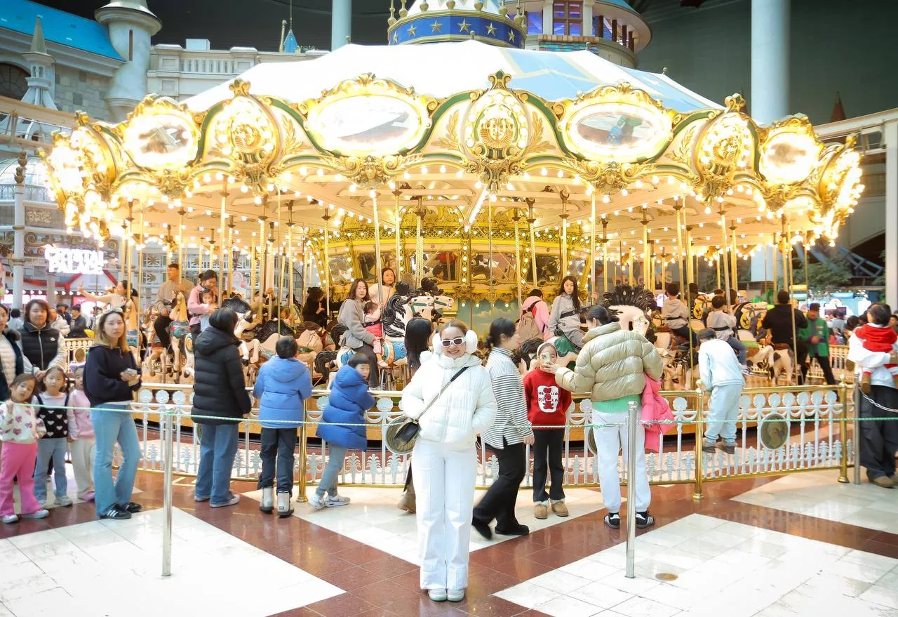 Lotte world seoul2