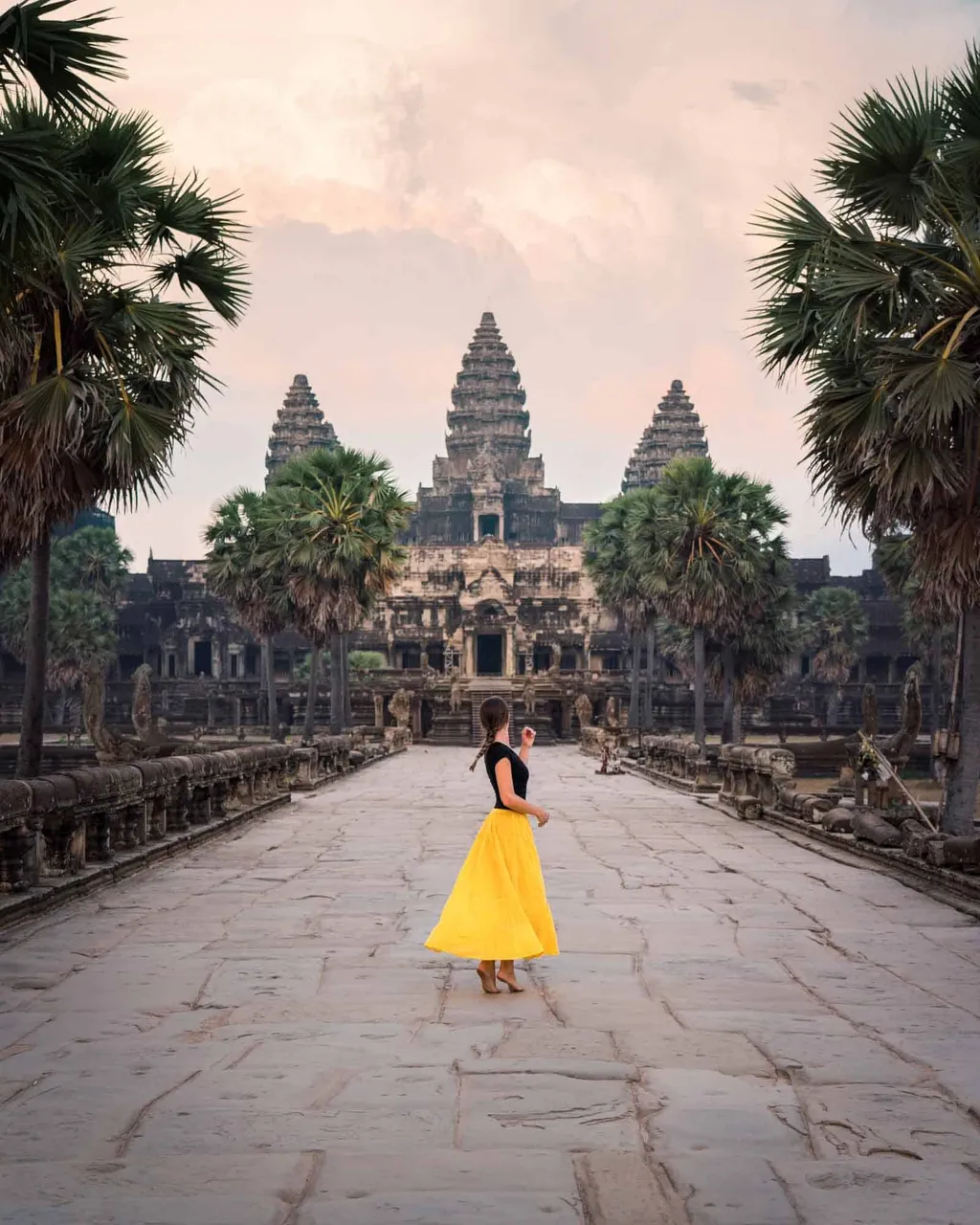 Angkor-Wat-Sunset-1