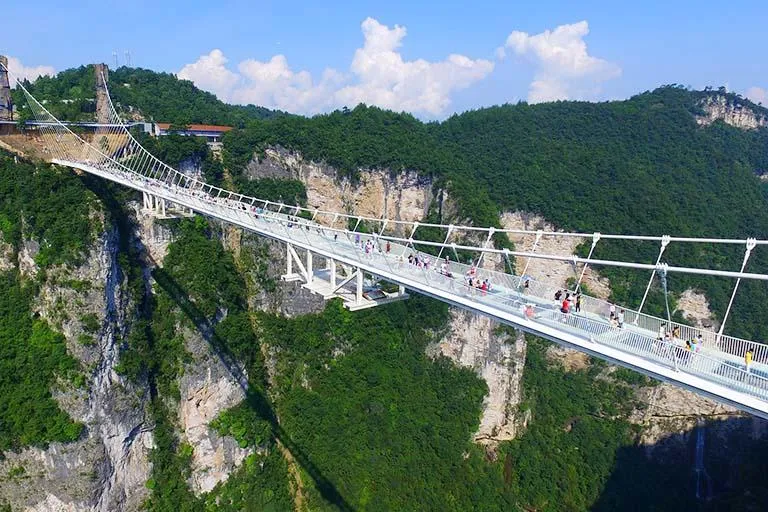 ស្ពានកញ្ចក់ Grand Canyon (Zhangjiajie Glass Bridge)