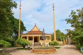 វត្តដាមណាក់ (Wat Damnak)