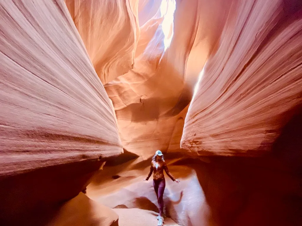 ជ្រលងអន្លង់ (Antelope Canyon)