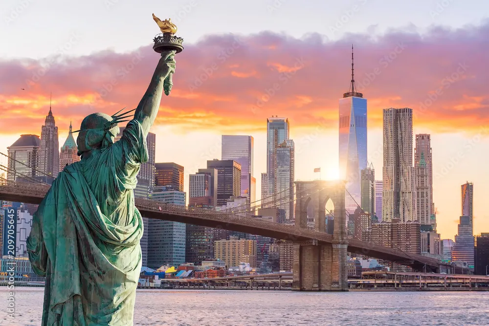  រូបសំណាកសេរីភាព (Statue of Liberty)