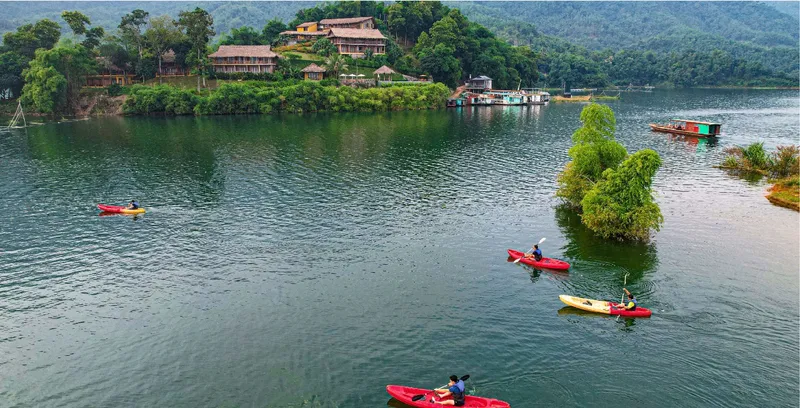 lake.jpg