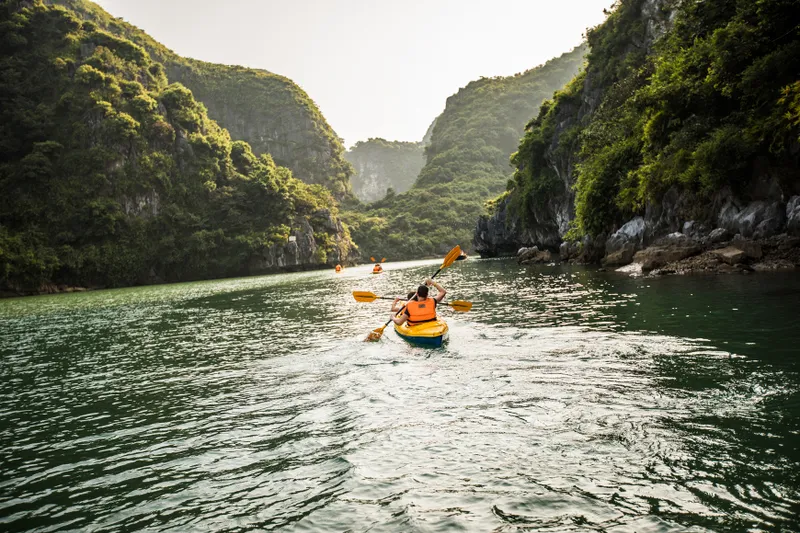halong2.jpg